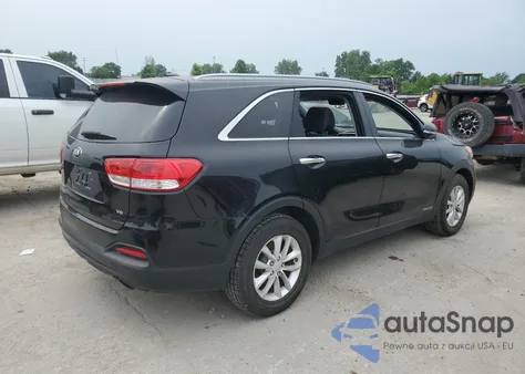 2016 Kia Sorento Lx z USA, uszkodzony, nr VIN 5XYPGDA57GG160070